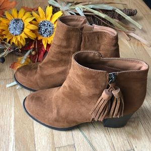 Esprit brown booties with fringe chunky heel 8M